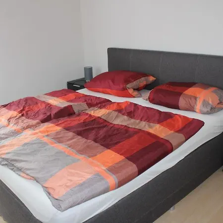 Lägenhet Neu! Nickel